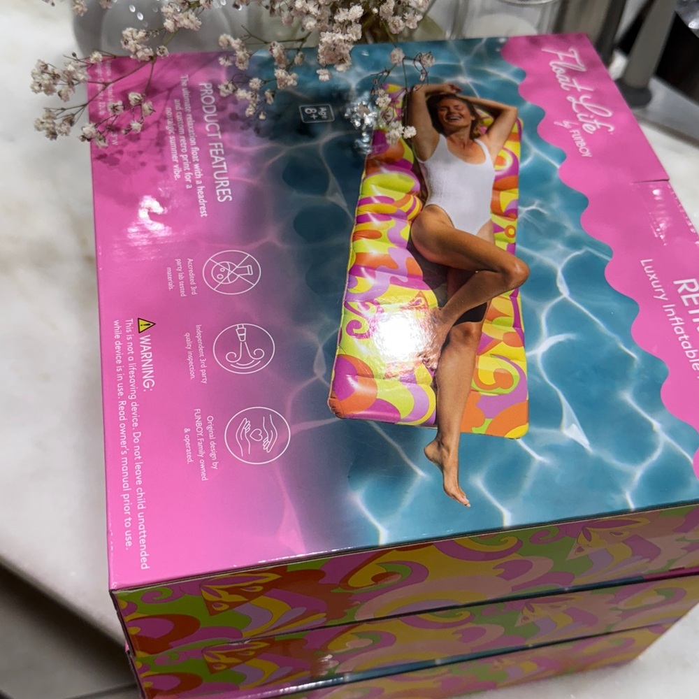 Funboy float - Vibrant Multicolor Pool Float - Picture 7 of 7